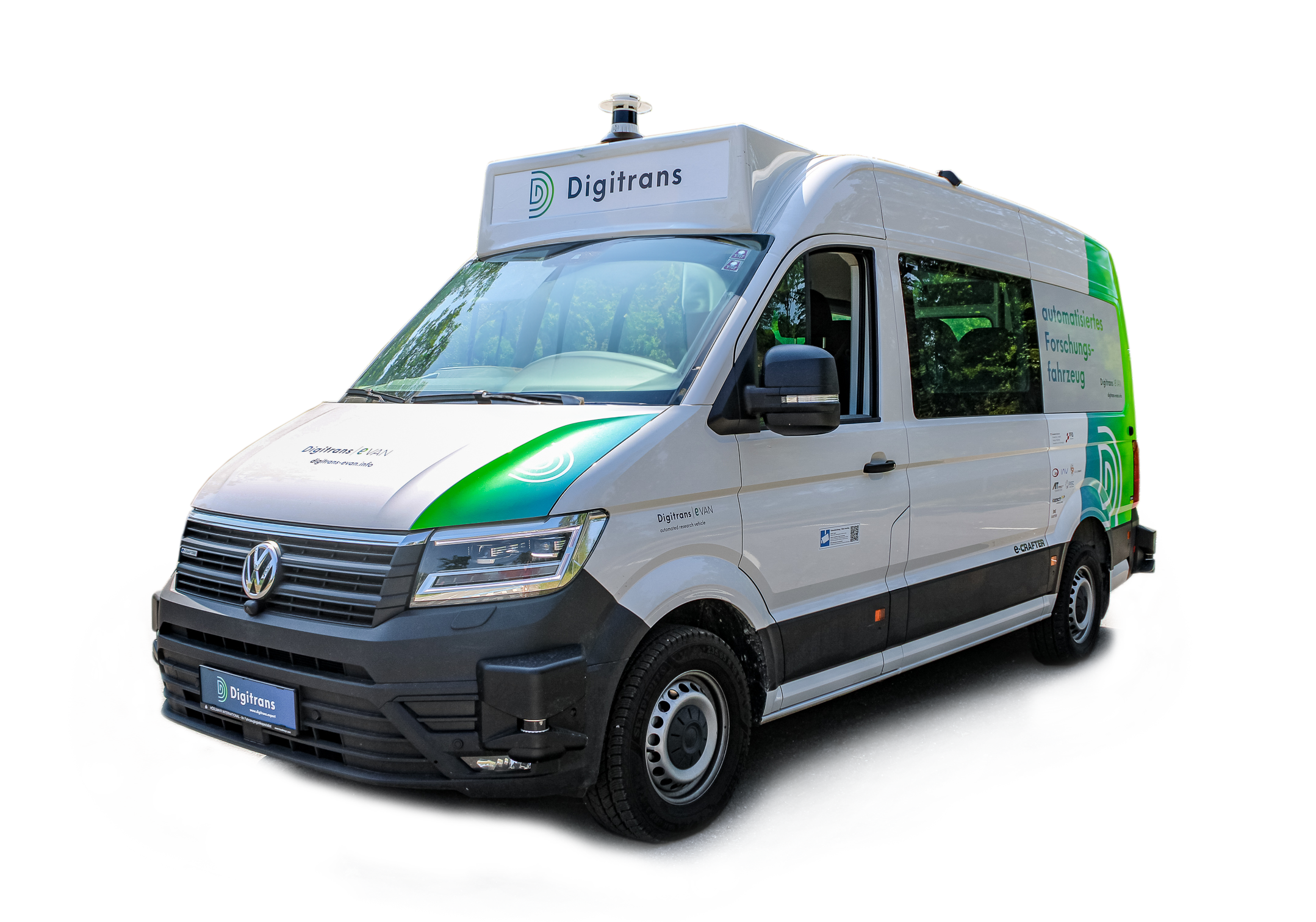 Weiß-grüner Digitrans-Van, automatisiertes Forschungsfahrzeug, auf Basis eines VW eCrafters.